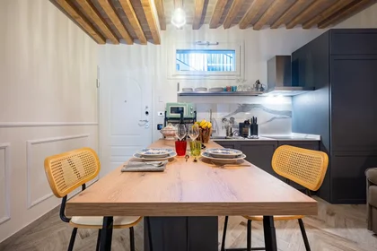 Logement entier à Strada Nino Bixio, Oltretorrente, image 9 de 10