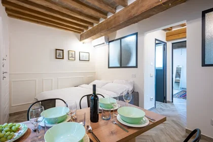 Logement entier à Strada Nino Bixio, Oltretorrente, image 6 de 10