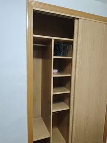 Chambre privée à Carrer Pizarro, , image 2 de 6