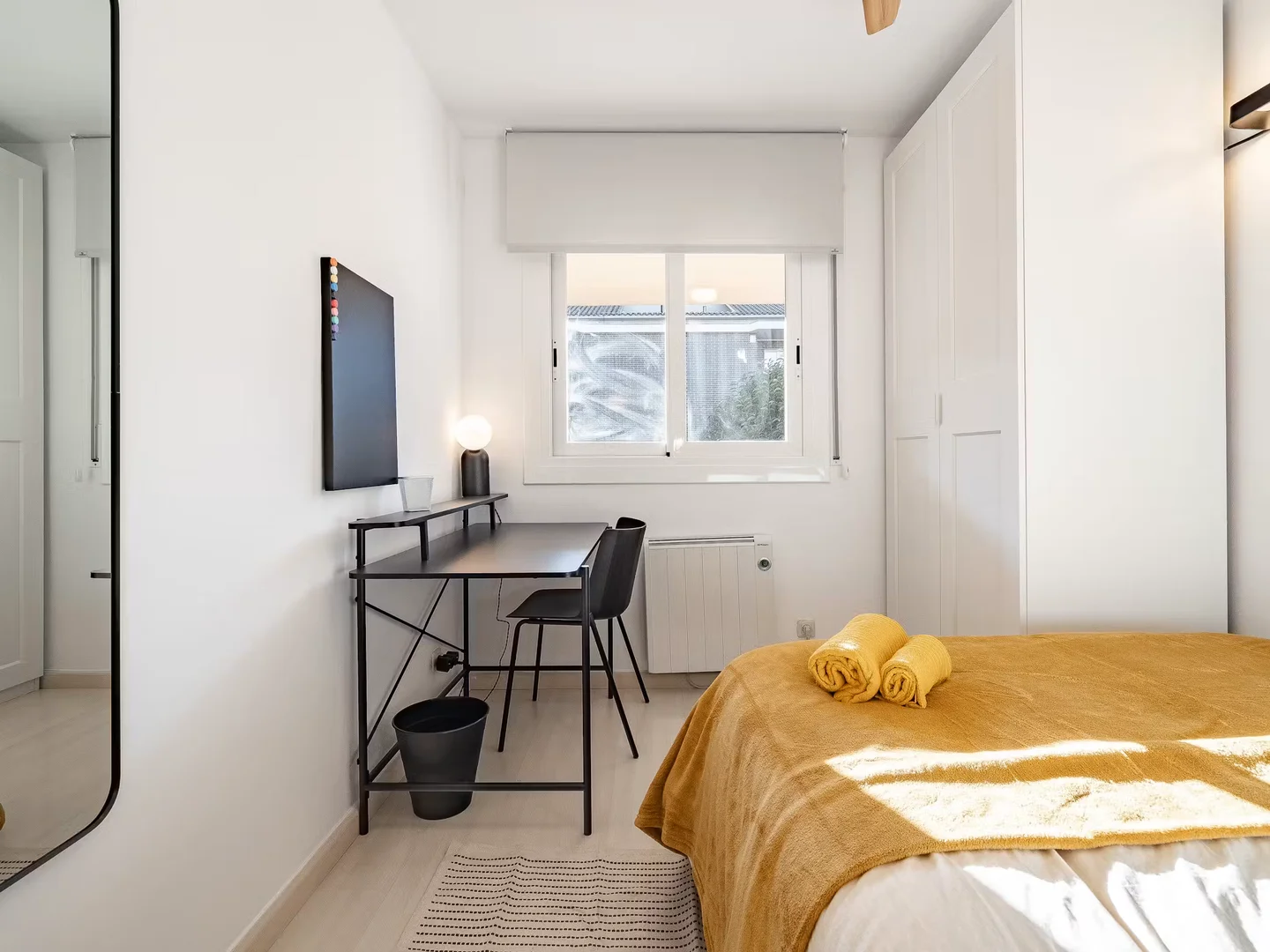 Quarto de estudante económico com localização conveniente em 