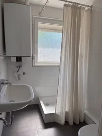 Appartamento intero in Bahnstraße, Erzhausen, immagine 5 di 6