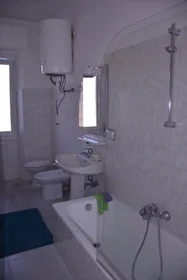 Privatzimmer in der Via Ingurtosu, Is Mirrionis, bild 8 von 9