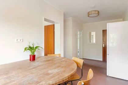 Privatzimmer in der Werstener Dorfstraße, Stadtbezirk 9, bild 1 von 10