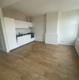 Logement entier à Scheepersstraat, Transvaalkwartier, image 1 de 8