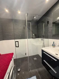 Alojamiento entero en Ekingenstraat, Amsterdam Nieuw-West, imagen 8 de 10