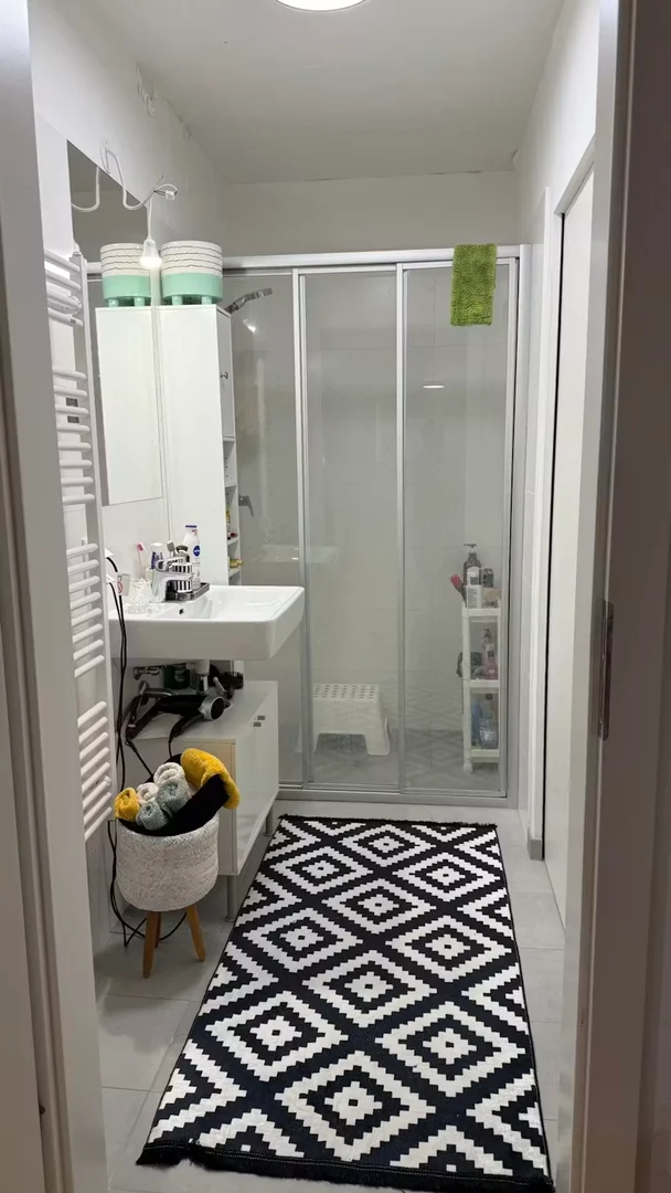 Chambre d'étudiant confortable et spacieuse dans 