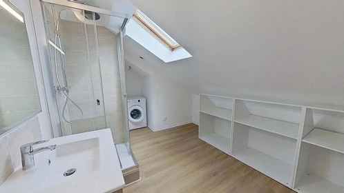 Alquiler de habitación en piso compartido en Le-havre