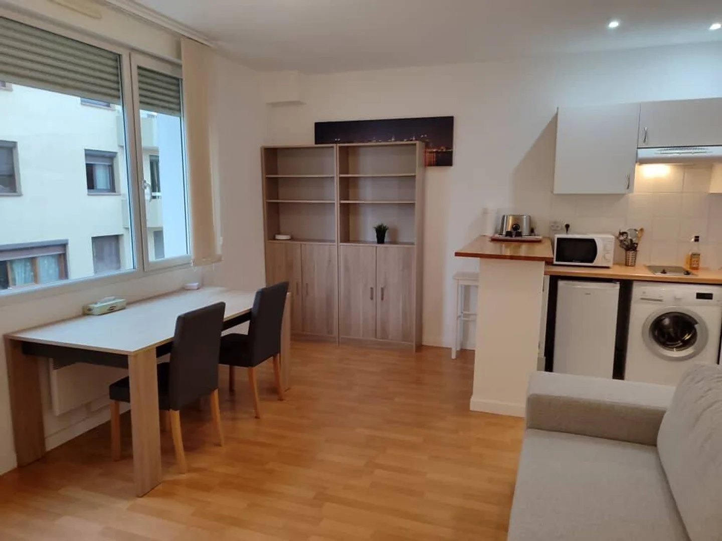 Chambre d'étudiant confortable et spacieuse dans 