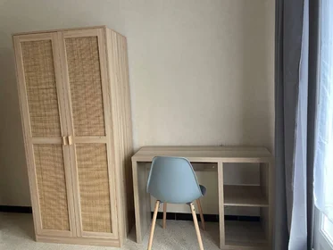 Família em Toulon, 83000, imagem 2 de 9