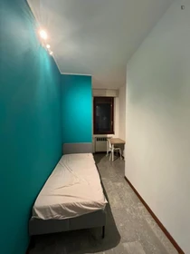 Room for rent with double bed Bologna