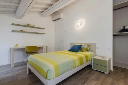 Chambre privée à Fondobanchetto, 33, 44121, Ferrara, IT, image 4 de 31