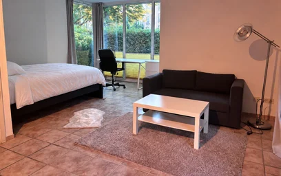 Özel oda konumu Pillauer Straße, 9 15 görüntüsü