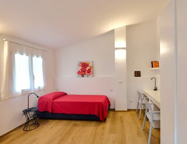 Apartamento inteiro em Via Privata Maddalena Giudice Donadoni 10, imagem 13 de 22