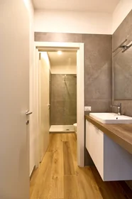 Apartamento inteiro em Via Privata Maddalena Giudice Donadoni 10, imagem 16 de 22