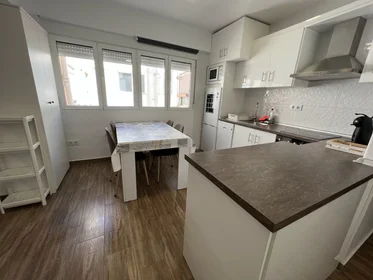 Całe miejsce Calle la Vega 49, obraz 3 13