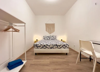 Quarto para alugar ao mês em Lisboa