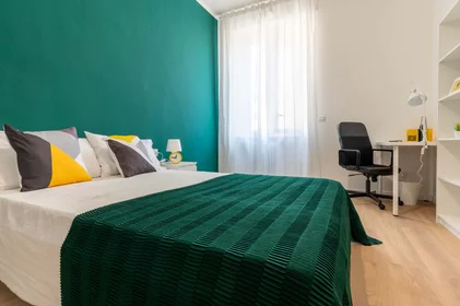 Habitación privada en Via Vigone, 32, 10138 Torino TO, Italia, imagen 1 de 19