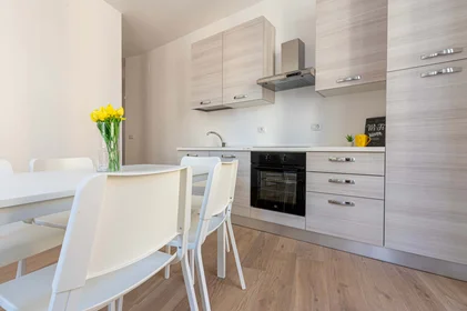 Habitación privada en Via Vigone, 32, 10138 Torino TO, Italia, imagen 4 de 19