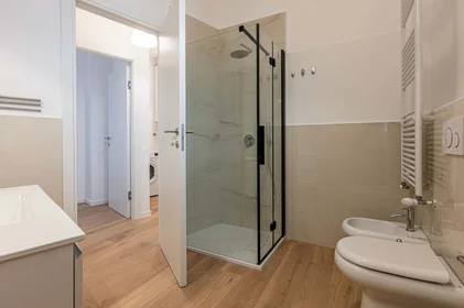 Habitación privada en Via Vigone, 32, 10138 Torino TO, Italia, imagen 9 de 19