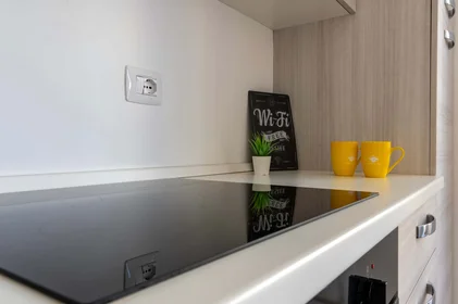 Stanza privata in Via Vigone, 32, 10138 Torino TO, Italia, immagine 15 di 17