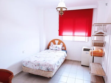 Helles Privatzimmer in Malaga