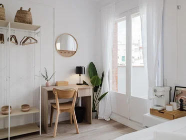 Chambre privée à Passeig de Valldaura, 201, image 12 de 37