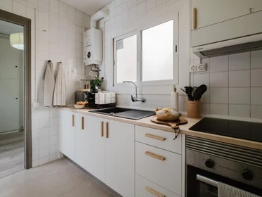 Chambre privée à Passeig de Valldaura, 201, image 17 de 37