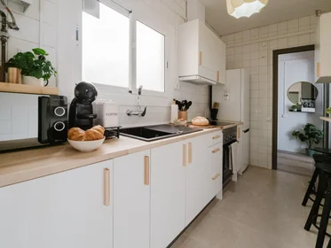 Chambre privée à Passeig de Valldaura, 201, image 18 de 37