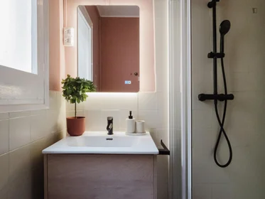 Chambre privée à Passeig de Valldaura, 201, image 25 de 37