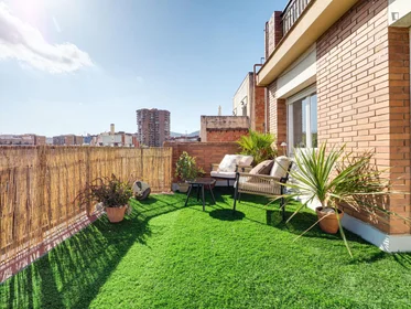 Chambre privée à Passeig de Valldaura, 201, image 28 de 37