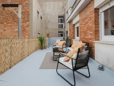 Chambre privée à Passeig de Valldaura, 201, image 6 de 37