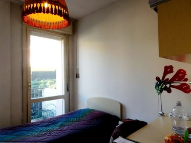 Quarto para alugar com cama de casal em Trento