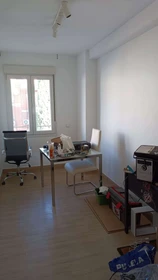 Günstiges Privatzimmer in Leganes