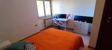 Habitación en alquiler con cama doble Sassari