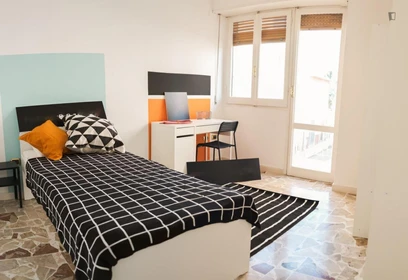 Habitación privada barata en Sassari