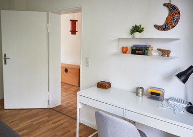 Appartement entièrement meublé à Ludwigshafen Am Rhein