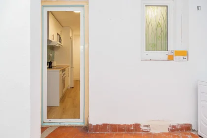 Private room at Calle de Mariano Barbasán, image 15 of 17