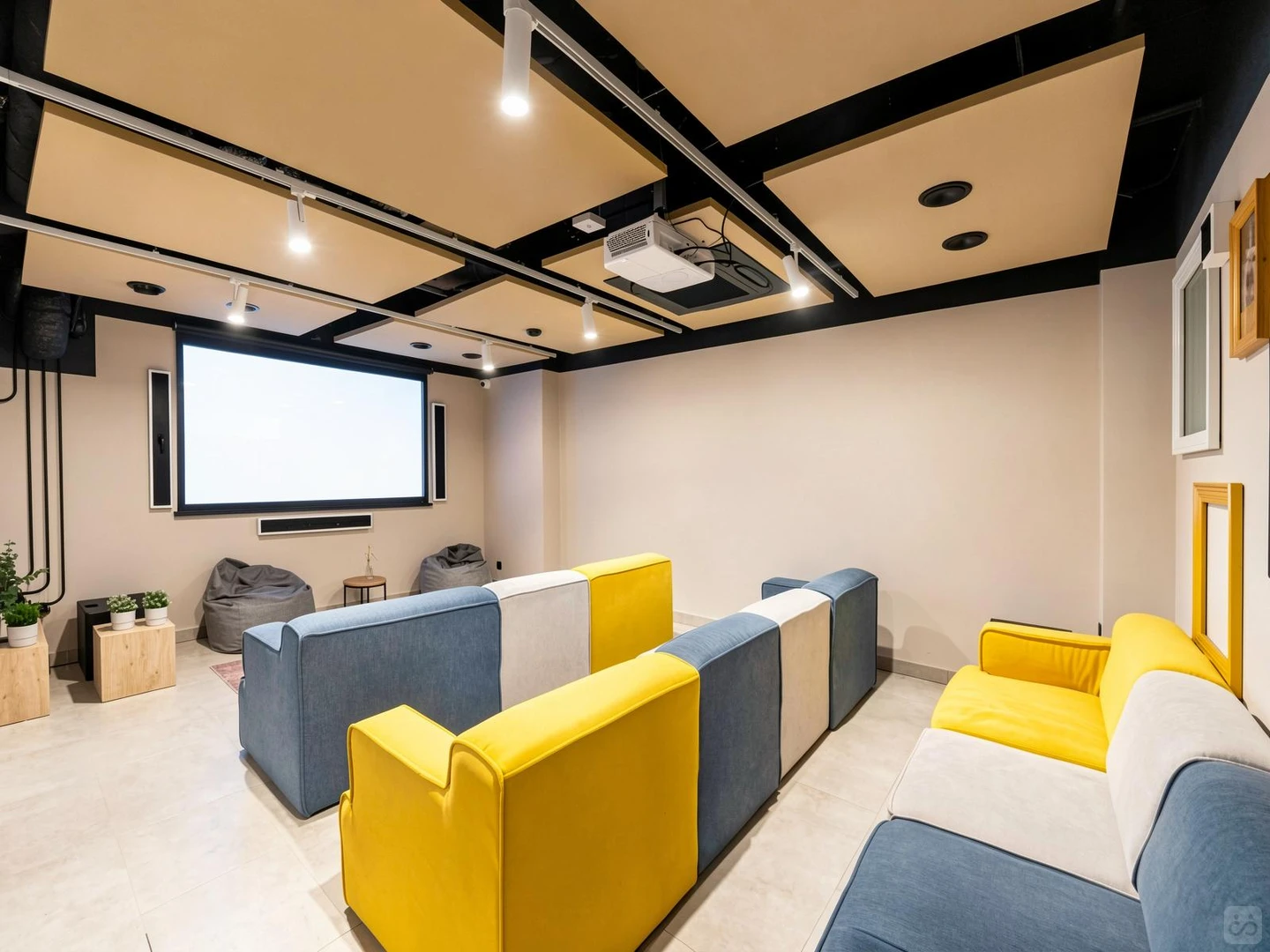 Funktionelles Studentenzimmer perfekt zum Studieren in 