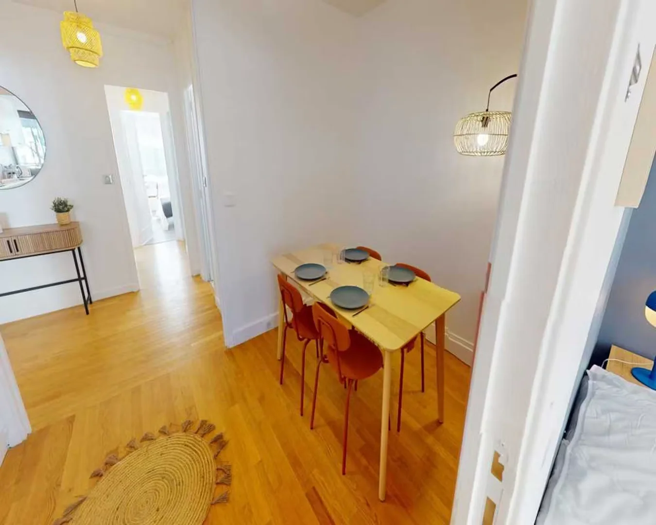 Budget-friendly student room close to campus in