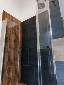 Private room at Coquistraße, image 12 of 18