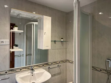 Privatzimmer in der C. Conde de Eleta, 15, Carabanchel, 28025 Madrid, Spain, bild 13 von 15