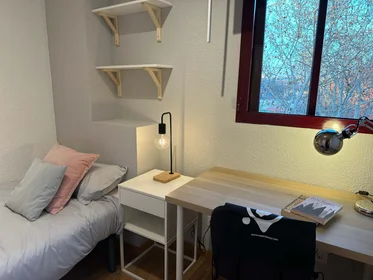 Privatzimmer in der C. Conde de Eleta, 15, Carabanchel, 28025 Madrid, Spain, bild 14 von 15