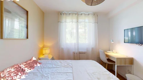 Stanza privata in 387 Rue de Verdun, 76600 Le Havre, France, immagine 3 di 14