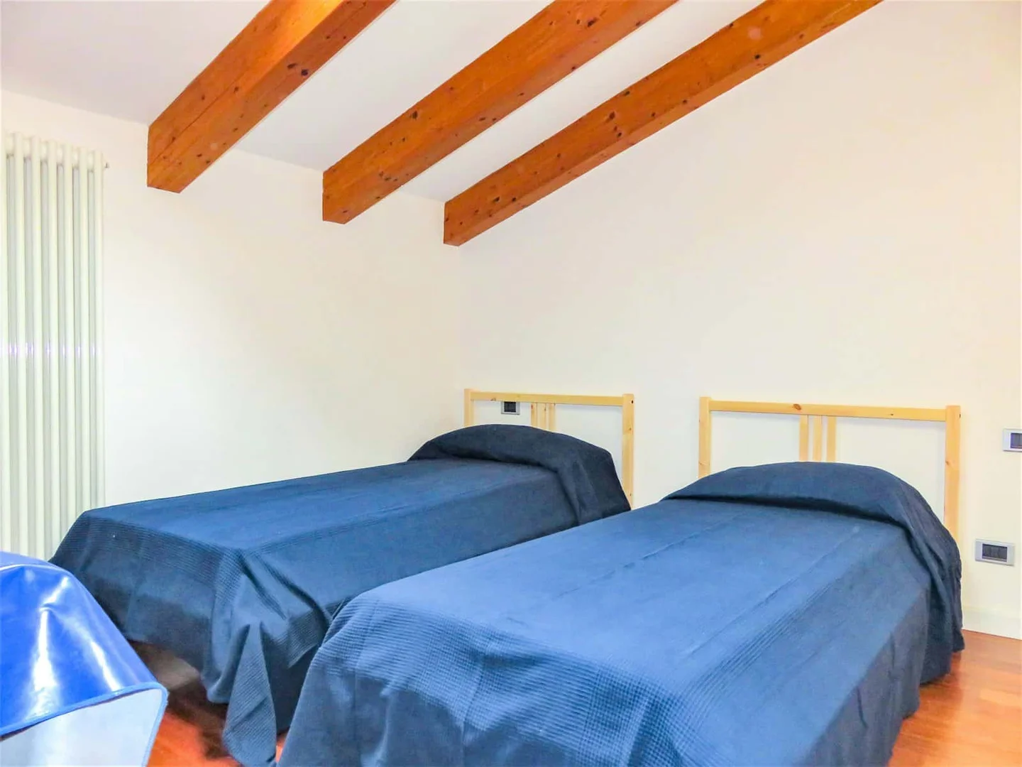 Habitación asequible para estudiantes con buena iluminación en 