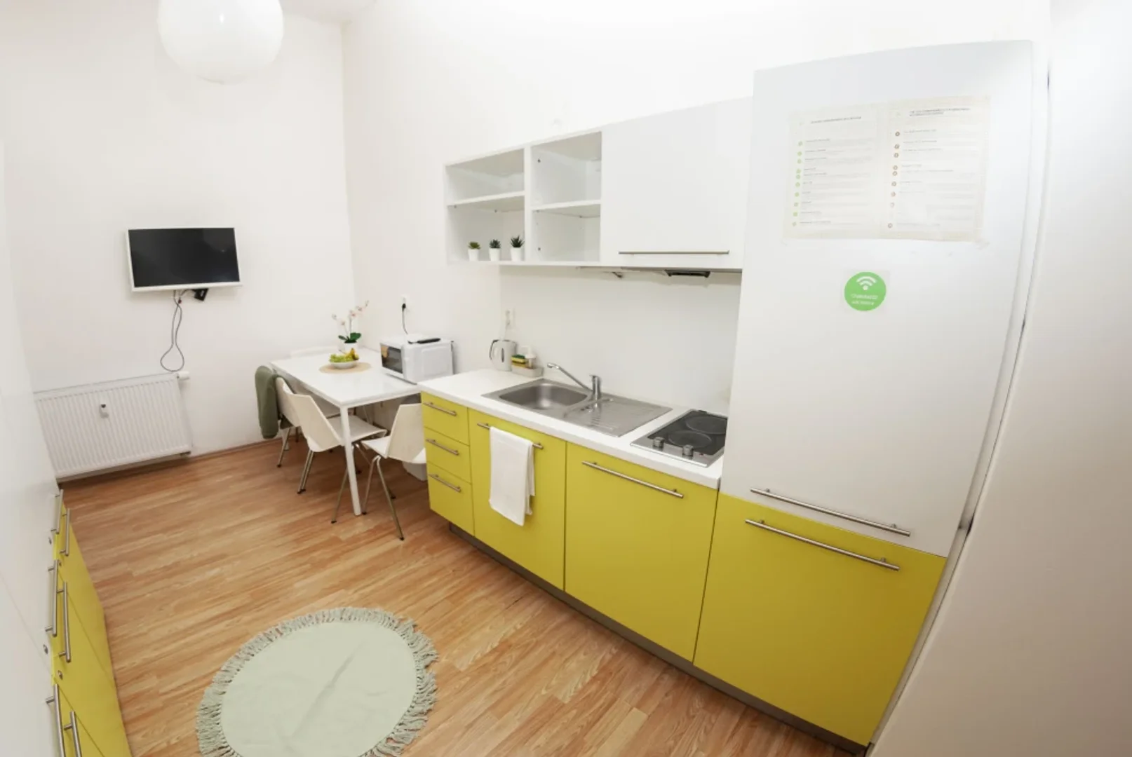 Habitación acogedora para estudiantes disponible en 