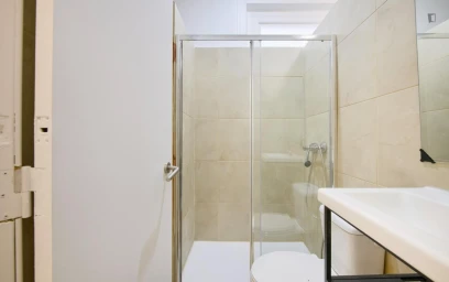 Privatzimmer in der Avenida António Serpa, bild 31 von 50