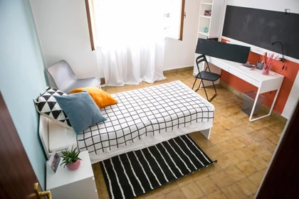 Habitación en alquiler con cama doble Verona