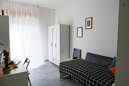 Alquiler de habitación en piso compartido en Verona