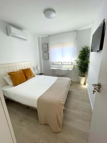 Günstiges Privatzimmer in Leganes