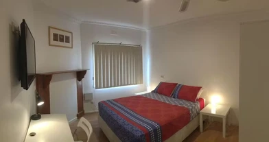 Quarto para alugar com cama de casal em Melbourne